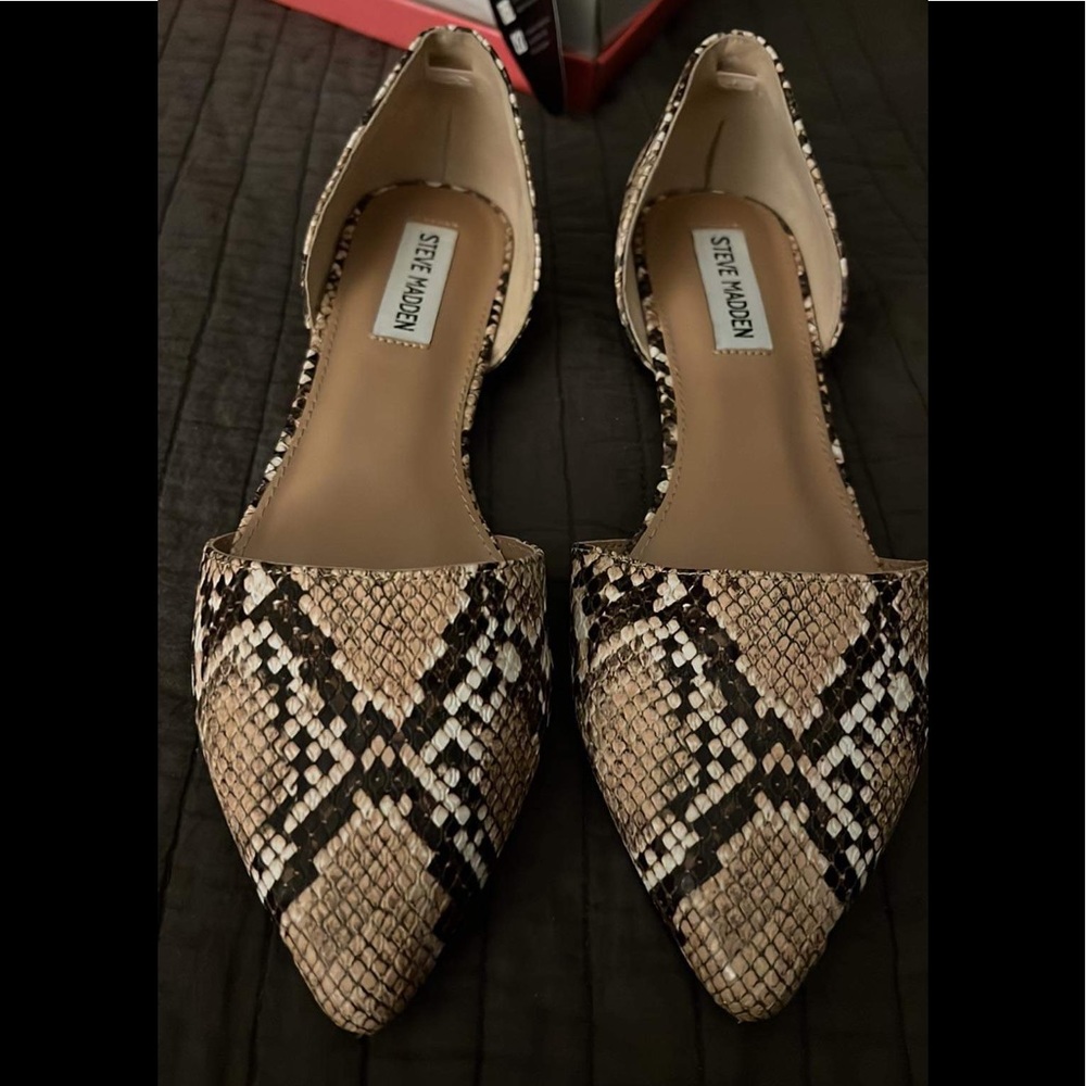 Nine West Flats